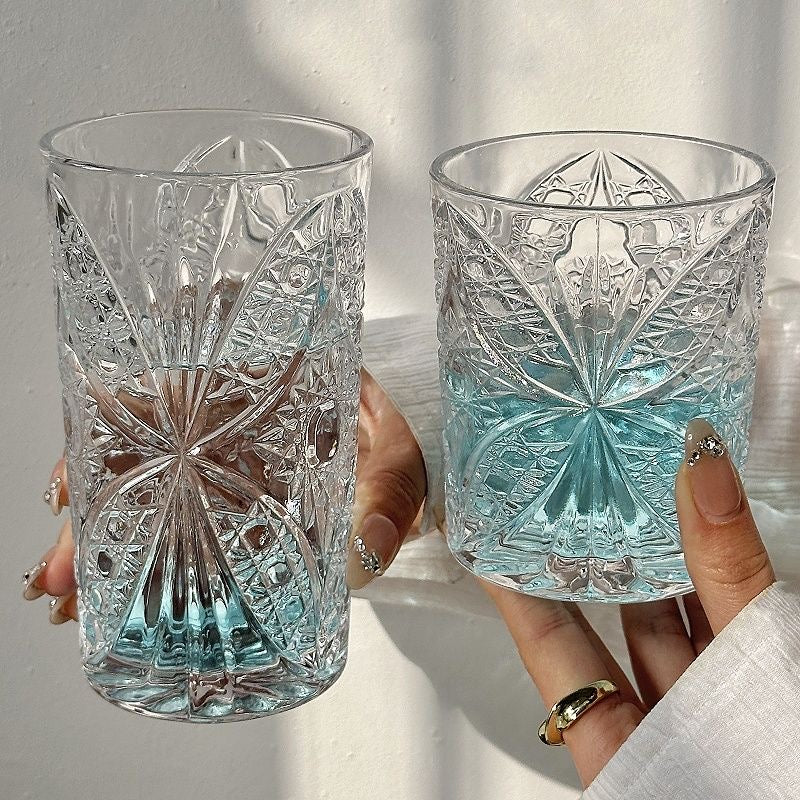 Butterfly-patterned French-style water cup