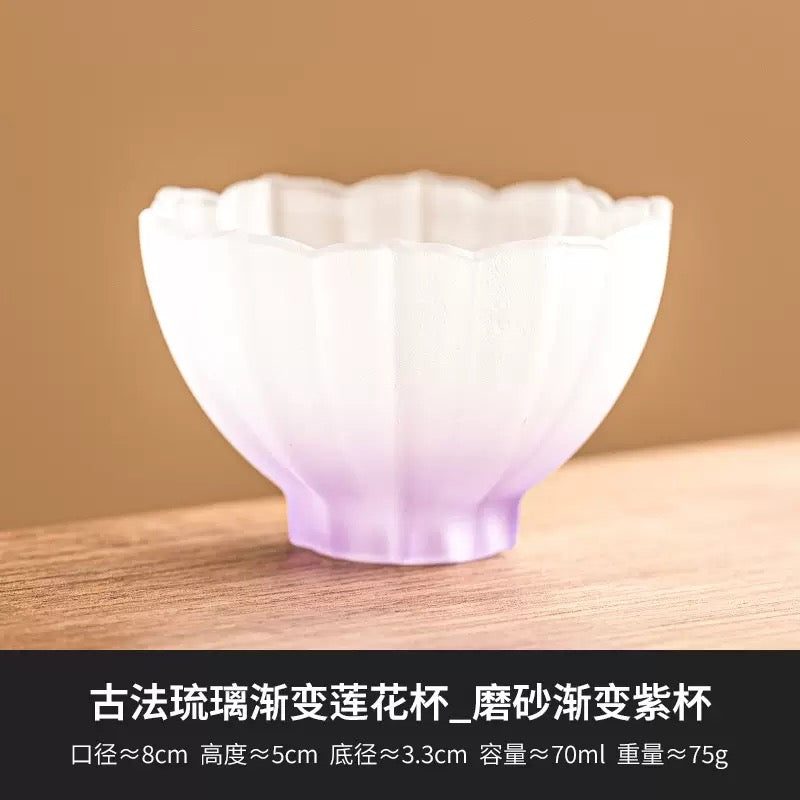 Chinese-style frosted glass lotus teacup
