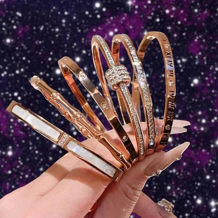 Women's jewelry