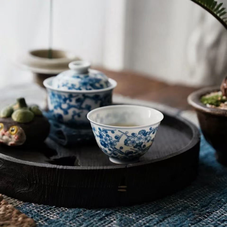 Chinese-style teacup