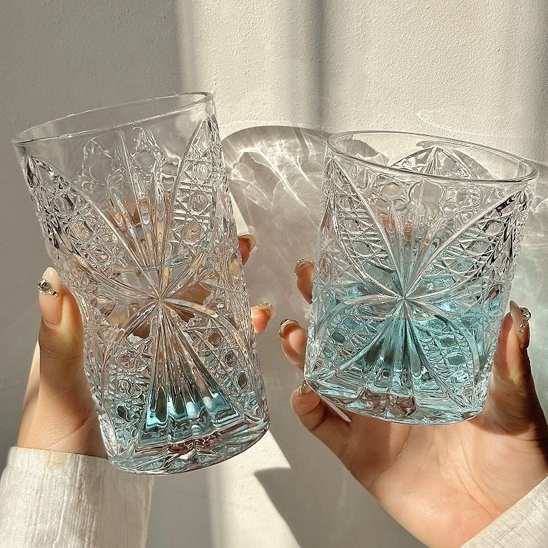 Butterfly-patterned French-style water cup